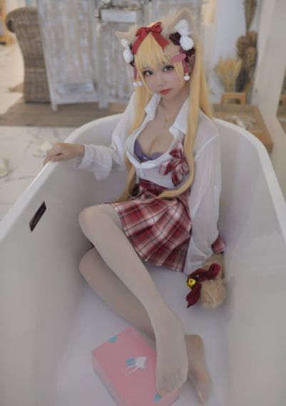 区久久AAA片69亚洲_无删除158分钟完整版字幕高清版在线观看