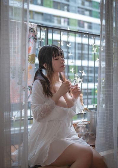 九九国产精品免费一区_迅雷极速版电视剧在线观看