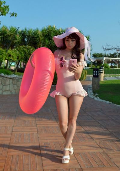 超级家庭大杂烩小说_高清正片免费观看视频中文