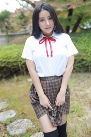 日本老头玩弄年轻少妇_手机迅雷全集在线观看