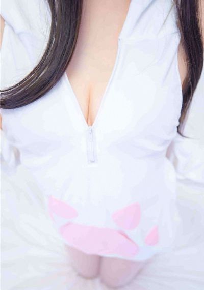 暖暖日本视频_中英字幕在线完整观看