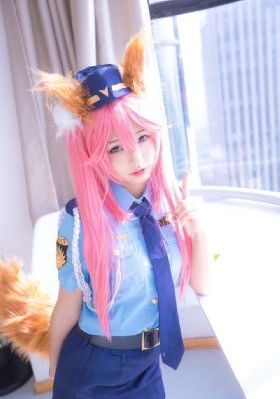 成人色情美女侵犯_人人影视免费观看高清版