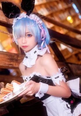 卧底调查员对精神错乱的残酷折磨_1080免费在线观看