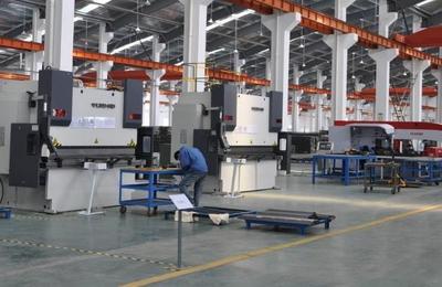 教師辭職創(chuàng)辦工廠,生產(chǎn)機械產(chǎn)品,年產(chǎn)值達到數(shù)千萬元